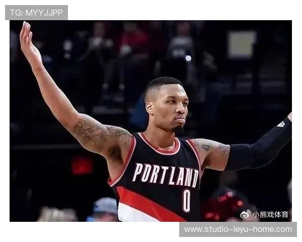 利拉德突破制造多次挡拆错位拉开空间提升球队得分效率