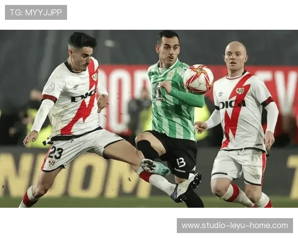 奥利塞 vs 萨卡：边路进攻成熟度对比分析