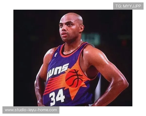 巴克利无球切入效率碾压同体型内线