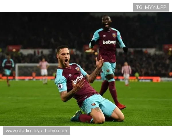 安赫尔·迪马利亚：英超高开低走后迅速离队解析