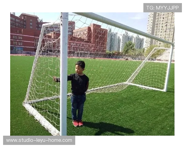 人墙规则：裁判判定防守球员需距罚球点9.15米的关键条件